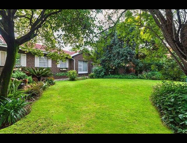 4 BEDROOM HOUSE FOR SALE IN SUNWARD PARK